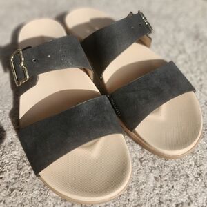 Dr. Scholl's Black and Tan Sandals NWOT Size 8 Women